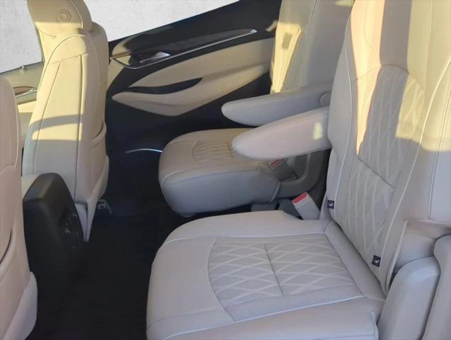 2022 Buick Enclave AWD Avenir