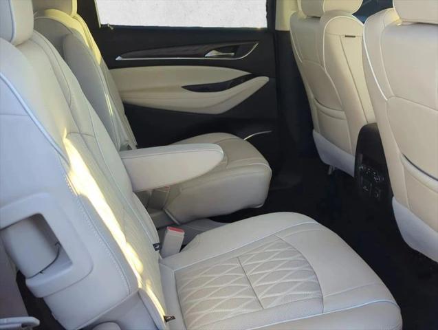 2022 Buick Enclave AWD Avenir
