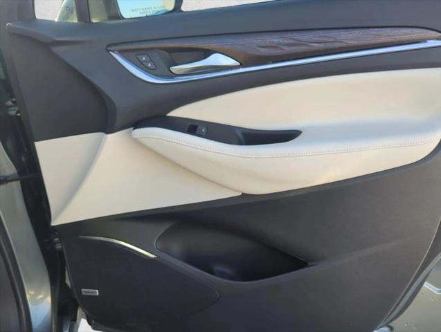 2022 Buick Enclave AWD Avenir