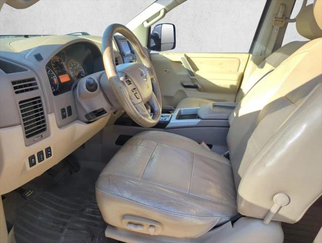 2014 Nissan Titan SL
