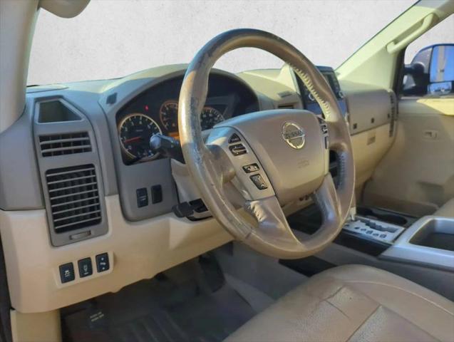 2014 Nissan Titan SL