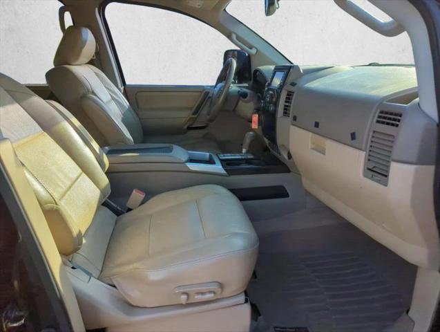 2014 Nissan Titan SL