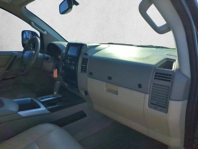 2014 Nissan Titan SL