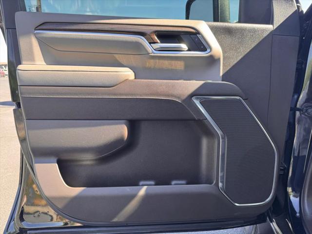 2024 Chevrolet Silverado 3500HD 4WD Crew Cab Long Bed LT