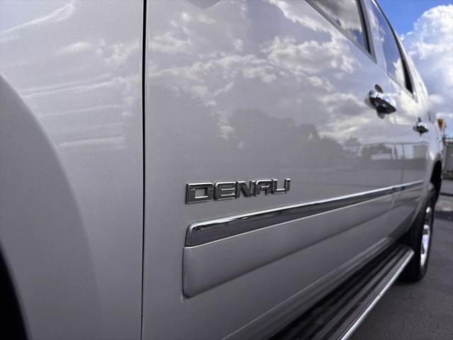 2010 GMC Yukon XL Denali