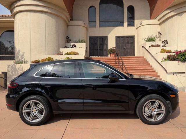 2016 Porsche Macan S