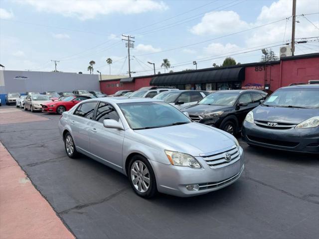 2005 Toyota Avalon XL