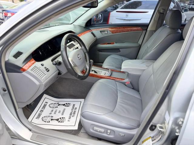 2005 Toyota Avalon XL