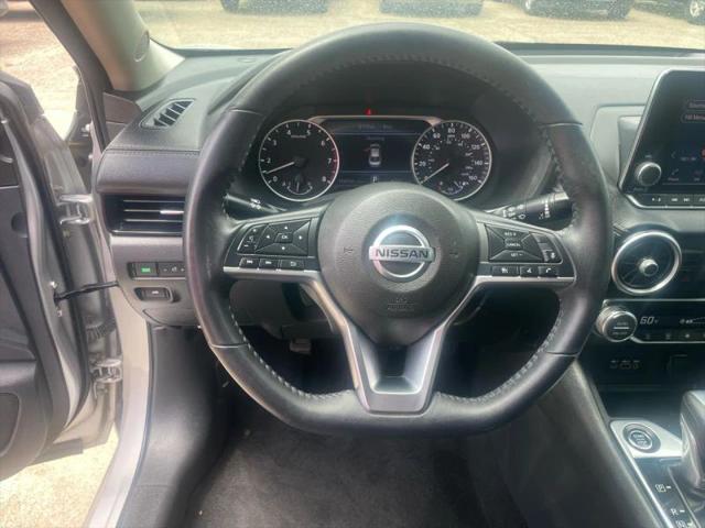 2021 Nissan Sentra SV Xtronic CVT