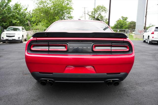 2017 Dodge Challenger SXT
