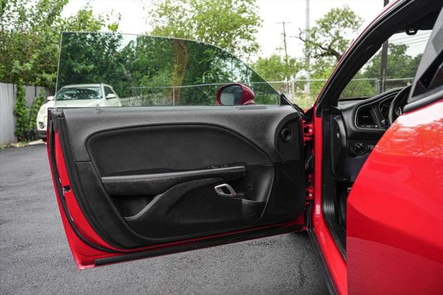 2017 Dodge Challenger SXT