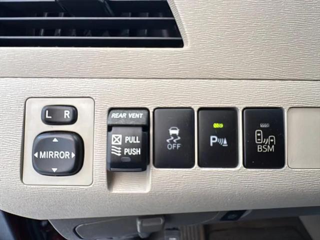 2013 Toyota Sienna XLE V6 8 Passenger