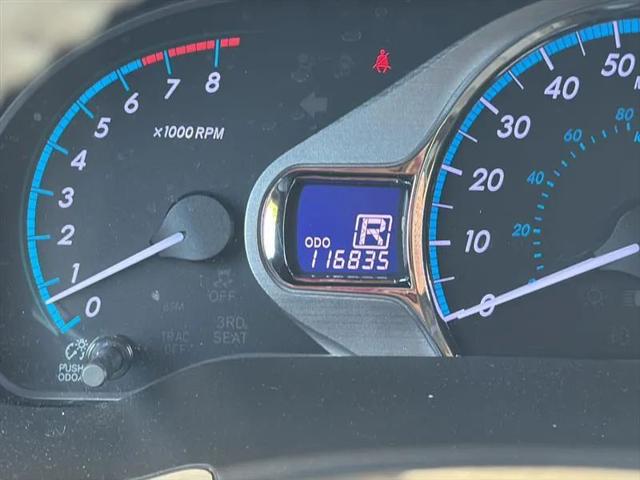 2013 Toyota Sienna XLE V6 8 Passenger