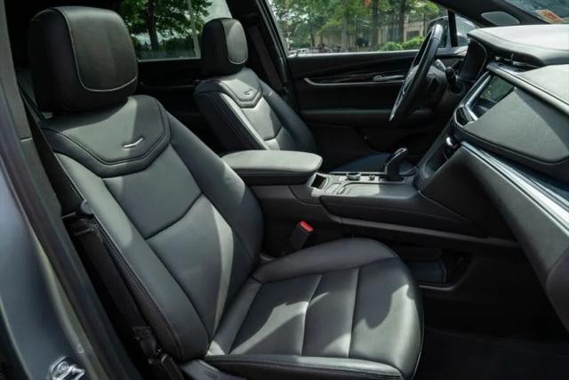 2025 Cadillac XT5 FWD Premium Luxury