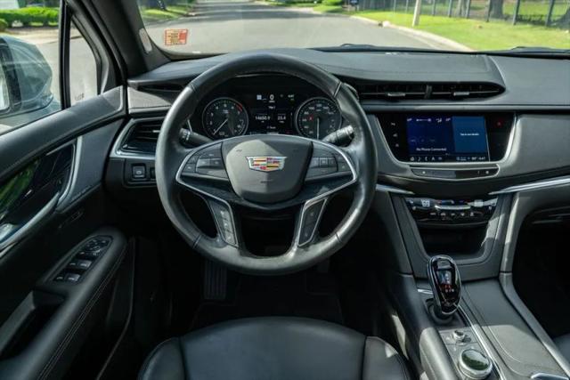 2025 Cadillac XT5 FWD Premium Luxury