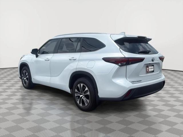 2024 Toyota Highlander Hybrid XLE