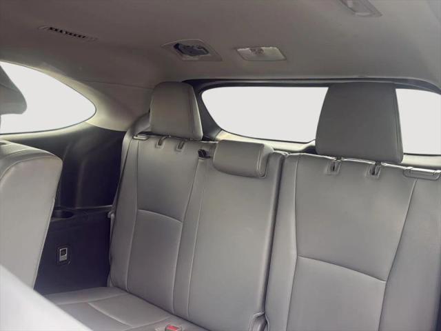 2024 Toyota Highlander Hybrid XLE