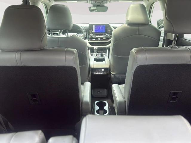 2024 Toyota Highlander Hybrid XLE