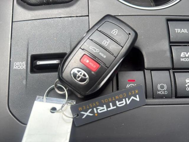 2024 Toyota Highlander Hybrid XLE