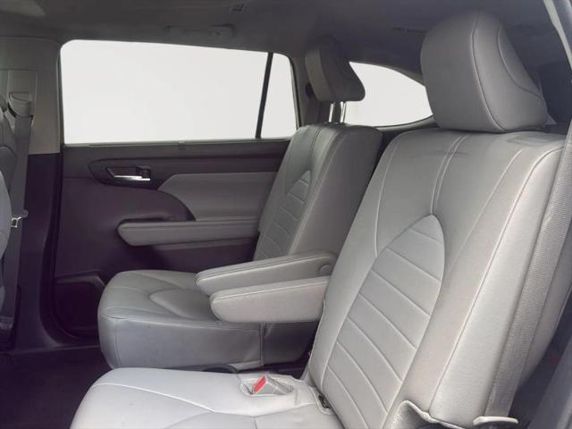 2024 Toyota Highlander Hybrid XLE