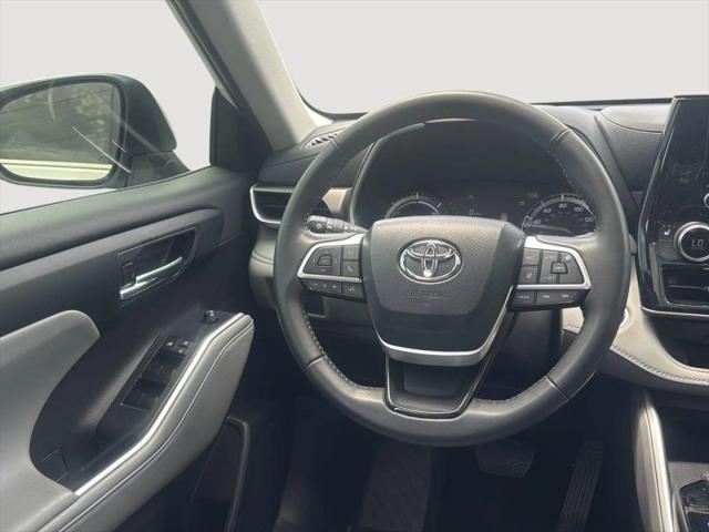 2024 Toyota Highlander Hybrid XLE