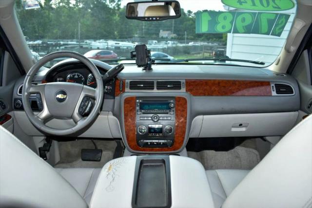 2014 Chevrolet Suburban LT