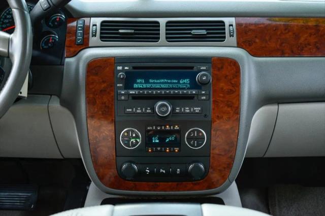 2014 Chevrolet Suburban LT