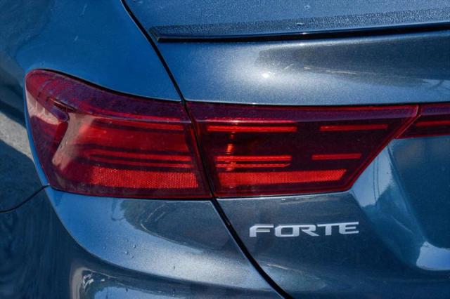 2022 Kia Forte GT Manual