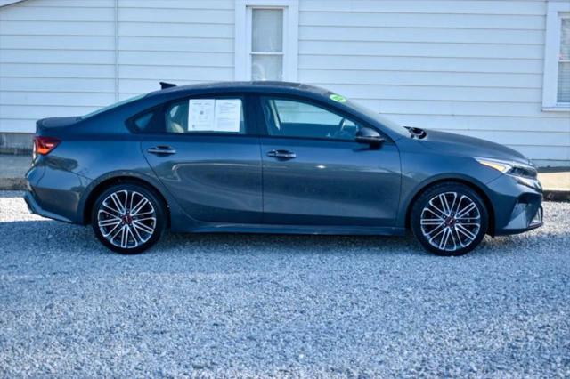 2022 Kia Forte GT Manual