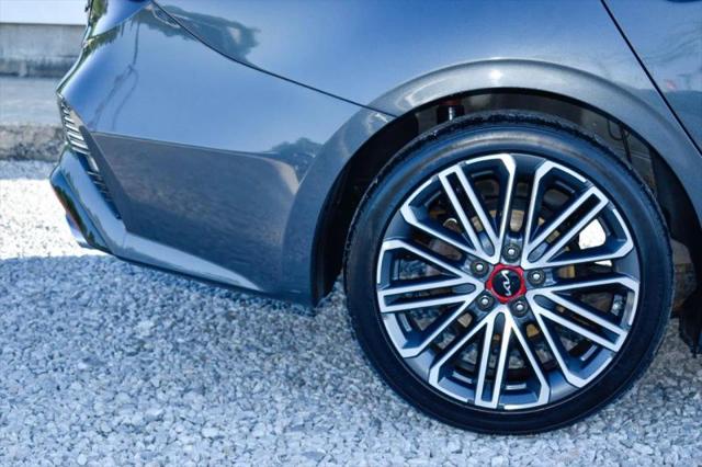 2022 Kia Forte GT Manual