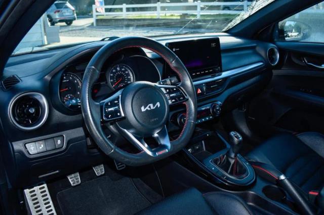 2022 Kia Forte GT Manual