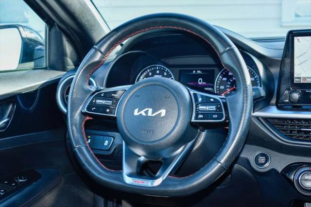 2022 Kia Forte GT Manual