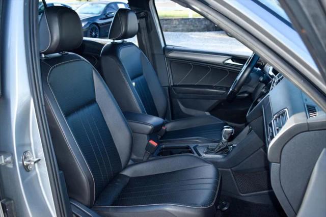 2022 Volkswagen Tiguan 2.0T SE R-Line Black