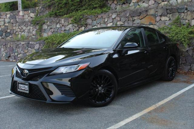 2020 Toyota Camry SE Nightshade Edition
