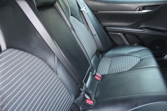 2020 Toyota Camry SE Nightshade Edition