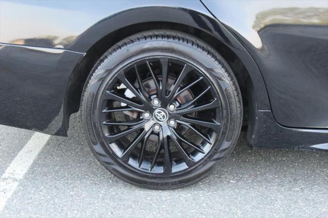 2020 Toyota Camry SE Nightshade Edition