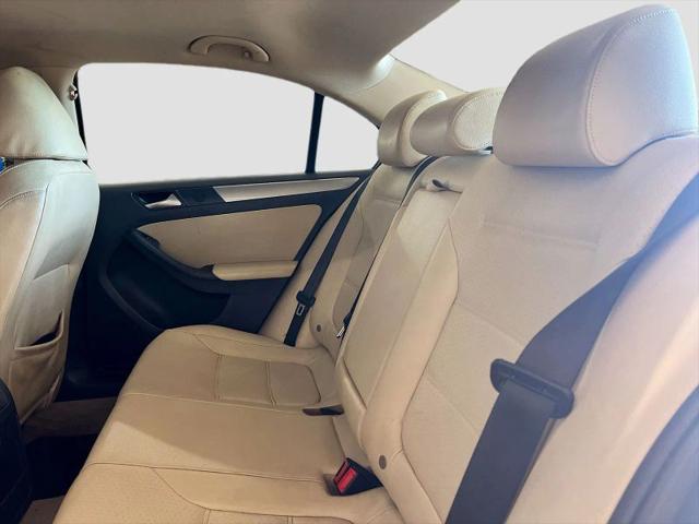 2015 Volkswagen Jetta 1.8T SE