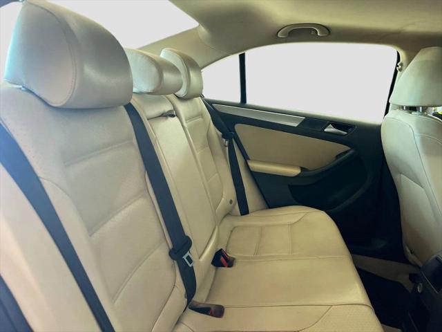 2015 Volkswagen Jetta 1.8T SE
