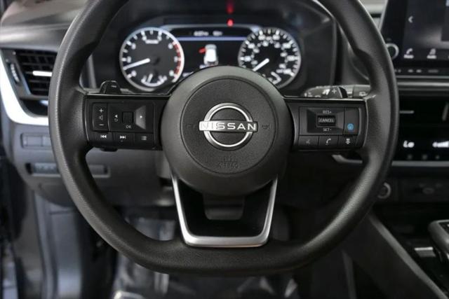 2022 Nissan Rogue SV FWD
