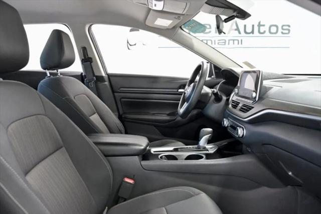 2024 Nissan Altima SV FWD