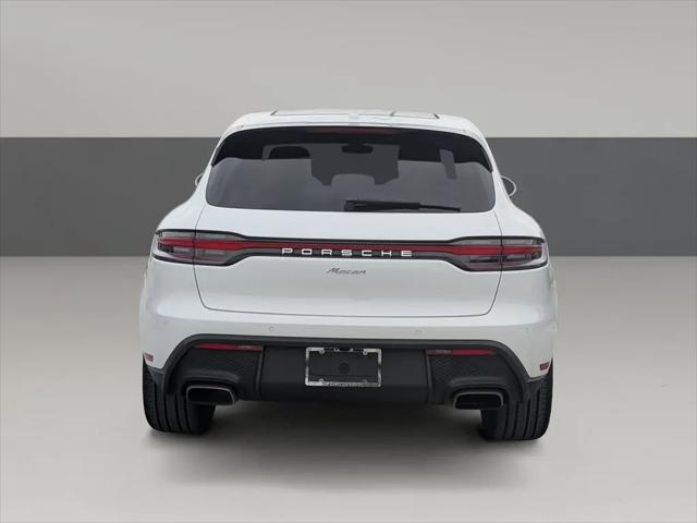 2022 Porsche Macan Macan