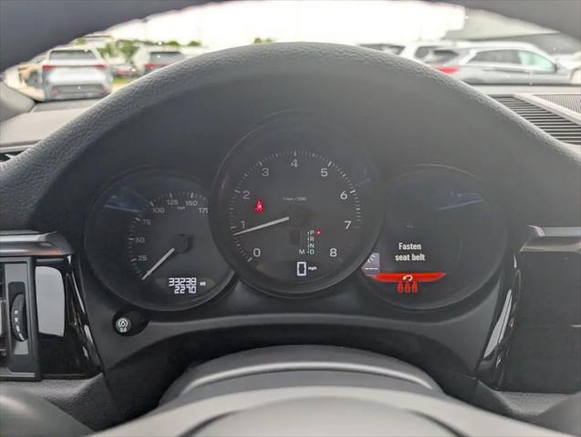 2022 Porsche Macan Macan