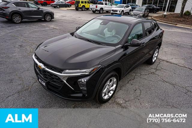 2025 Chevrolet Trax FWD LS