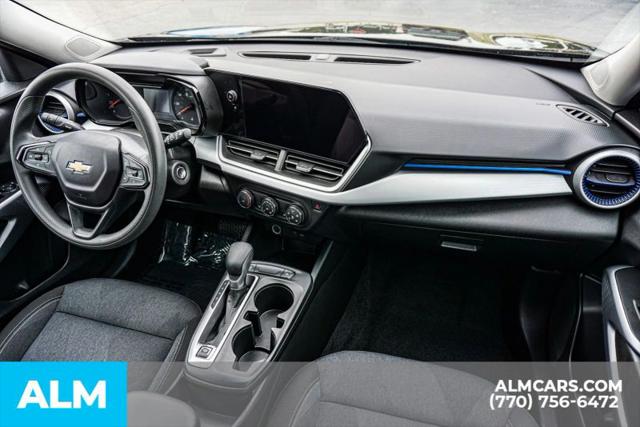 2025 Chevrolet Trax FWD LS