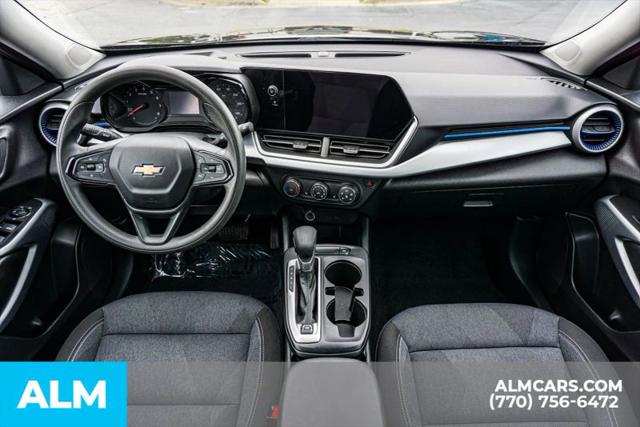 2025 Chevrolet Trax FWD LS