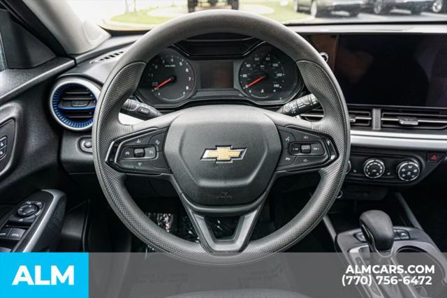 2025 Chevrolet Trax FWD LS