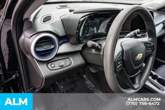 2025 Chevrolet Trax FWD LS