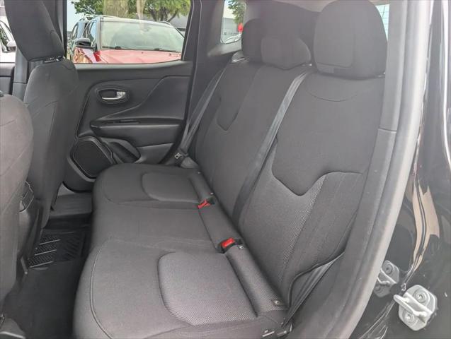 2023 Jeep Renegade Latitude 4x4