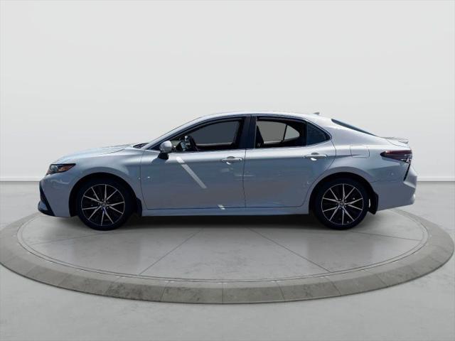 2023 Toyota Camry SE AWD