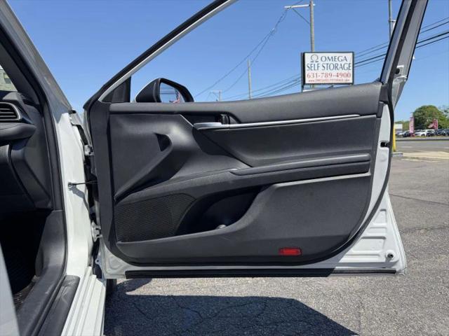 2023 Toyota Camry SE AWD